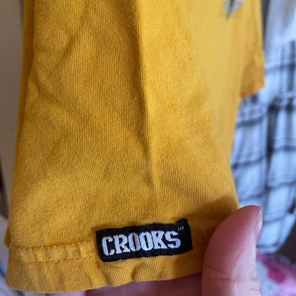 3 for $12 Crooks and Castles Illuminati Medusa Graphic T-Shirt - Picture 5 of 7